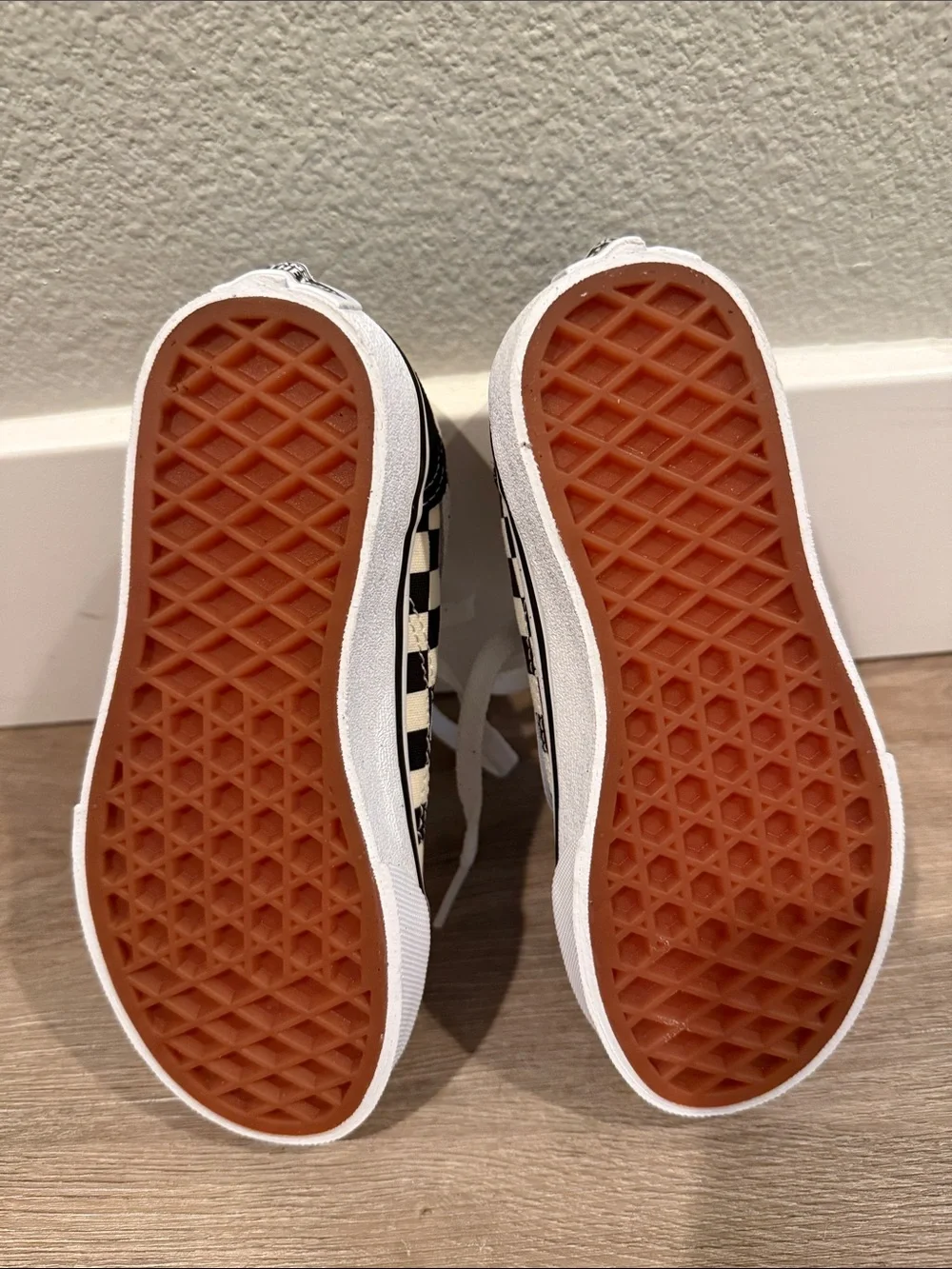 Vans Kids Checkerboard Low Top Sneakers - Black & White